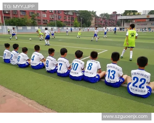 广州足球队的拼搏之路：从默默无闻到辉煌成就的真实记录